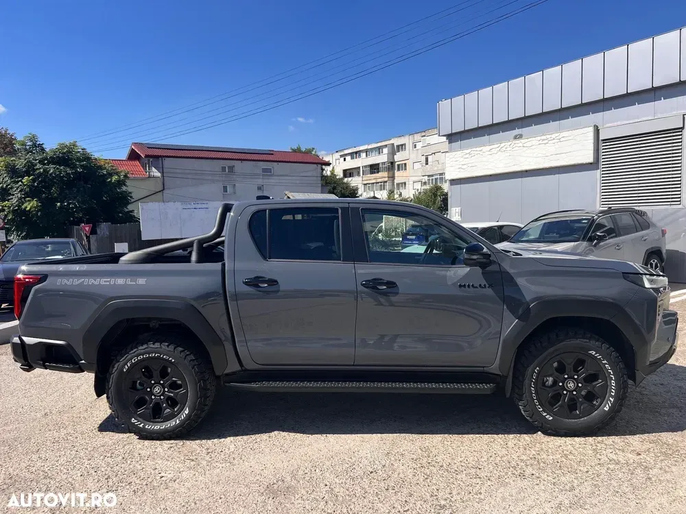 Toyota Hilux VIII — imagine 3