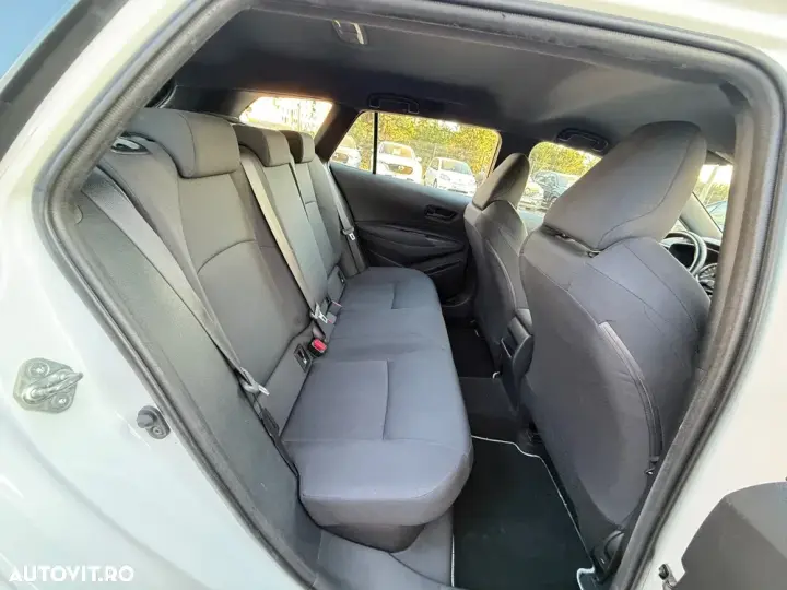 Toyota Corolla XII 1.8 HSD Dynamic