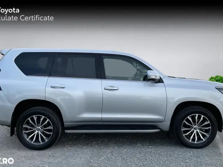 Toyota Land Cruiser 2.8l Turbo D-4D A/T AVS 5 locuri Luxury