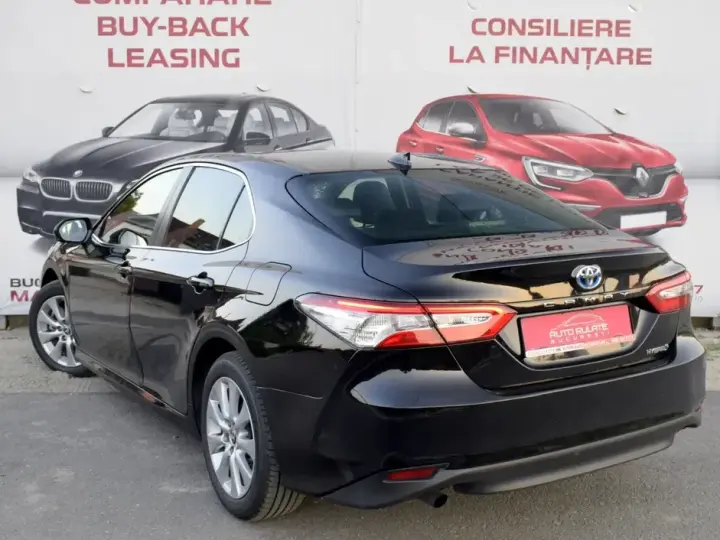 Toyota Camry VIII Business Edition
