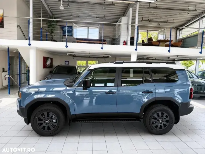 Toyota Land Cruiser 2.8l D-4D 204 CP A/T 7 locuri Executive