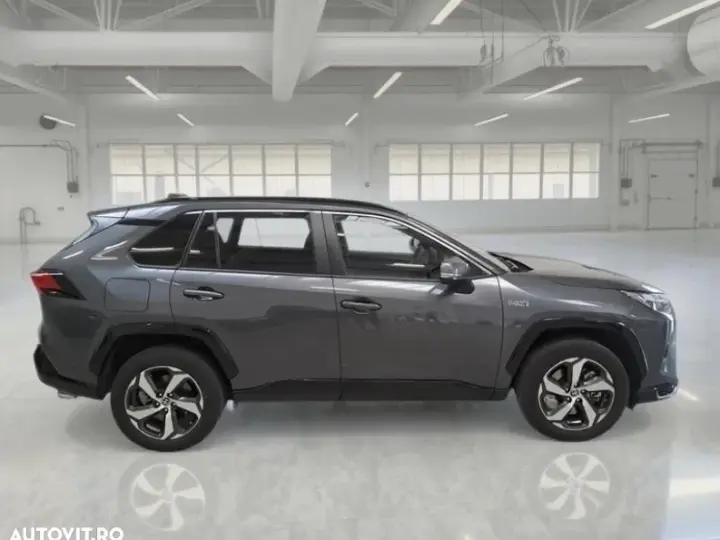 Toyota RAV4 V