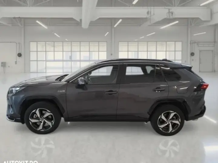Toyota RAV4 V