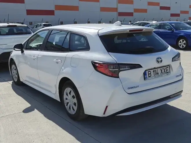 Toyota Corolla XII 1.8 HSD Business