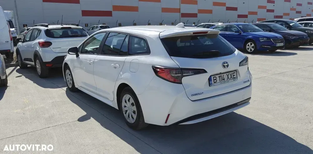 Toyota Corolla XII 1.8 HSD Business — imagine 3