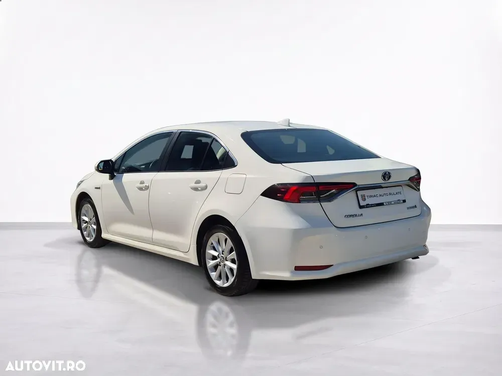 Toyota Corolla XII 1.8 HSD Business — imagine 3