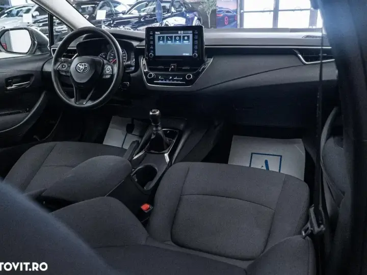Toyota Corolla Sedan 1.5 TNGA MT Business