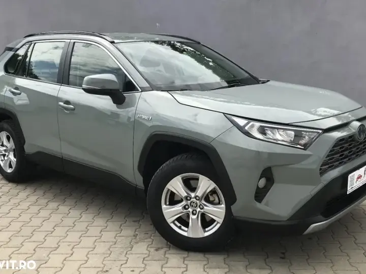 Toyota RAV4 V