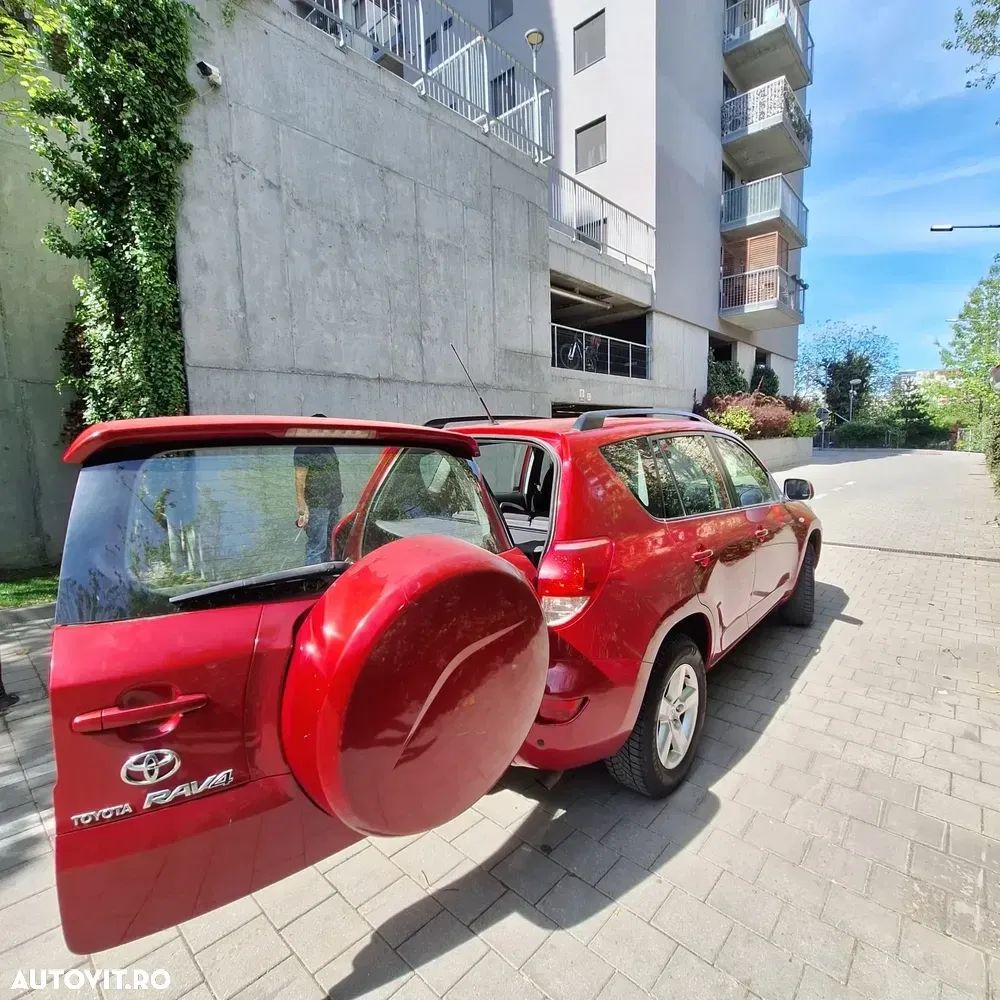 Toyota RAV4 III 2.0 Aut Sol — imagine 4