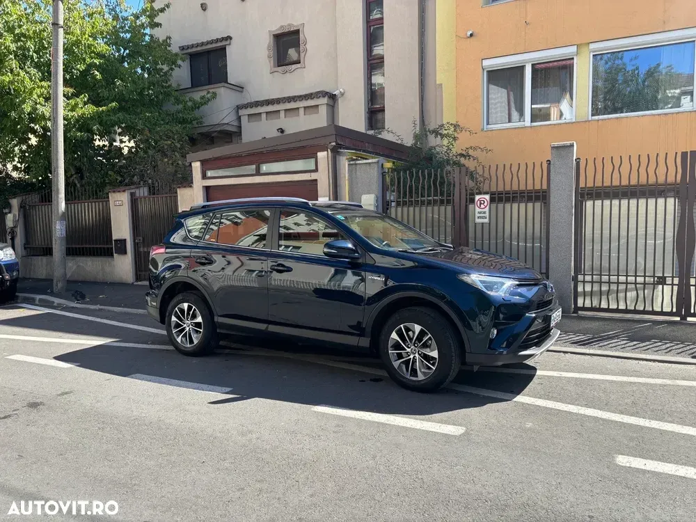 Toyota RAV4 2.5 VVT-i 4x2 Executive — imagine 3