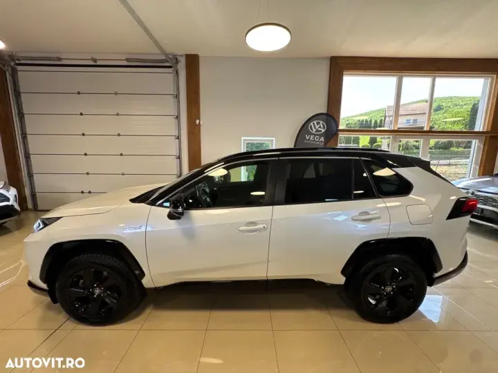 Toyota RAV4 2.5 4x4 Team Deutschland