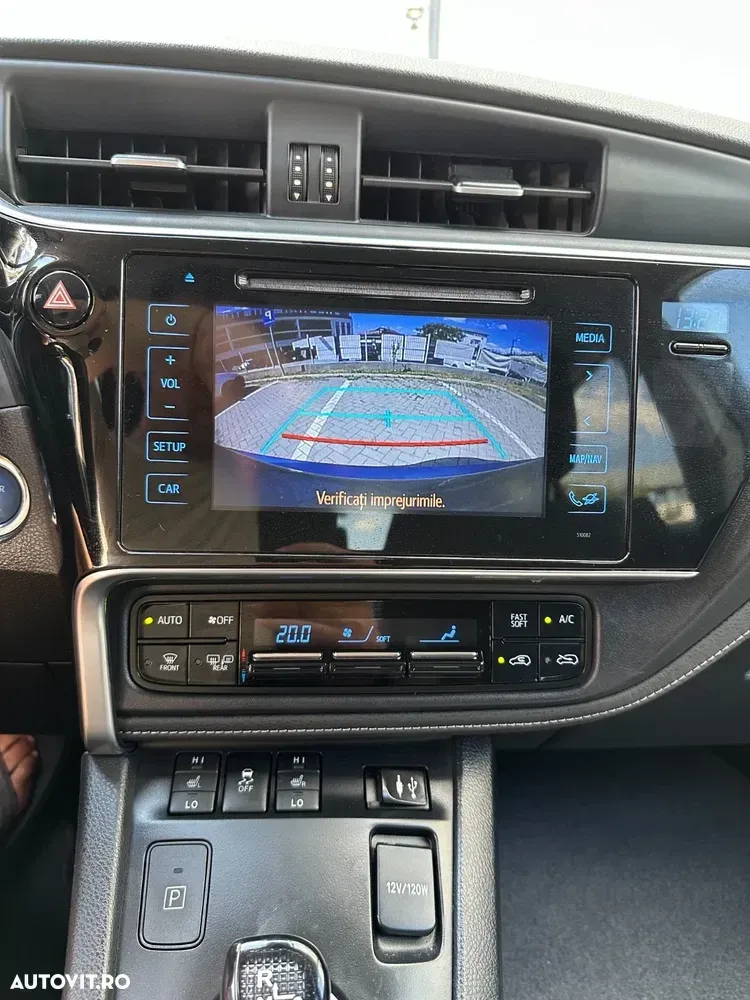 Toyota Auris 1.8 L VVT-i Sol+ — imagine 2