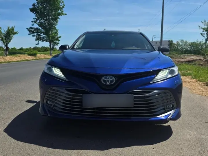 Toyota Camry 2.5 Exclusive