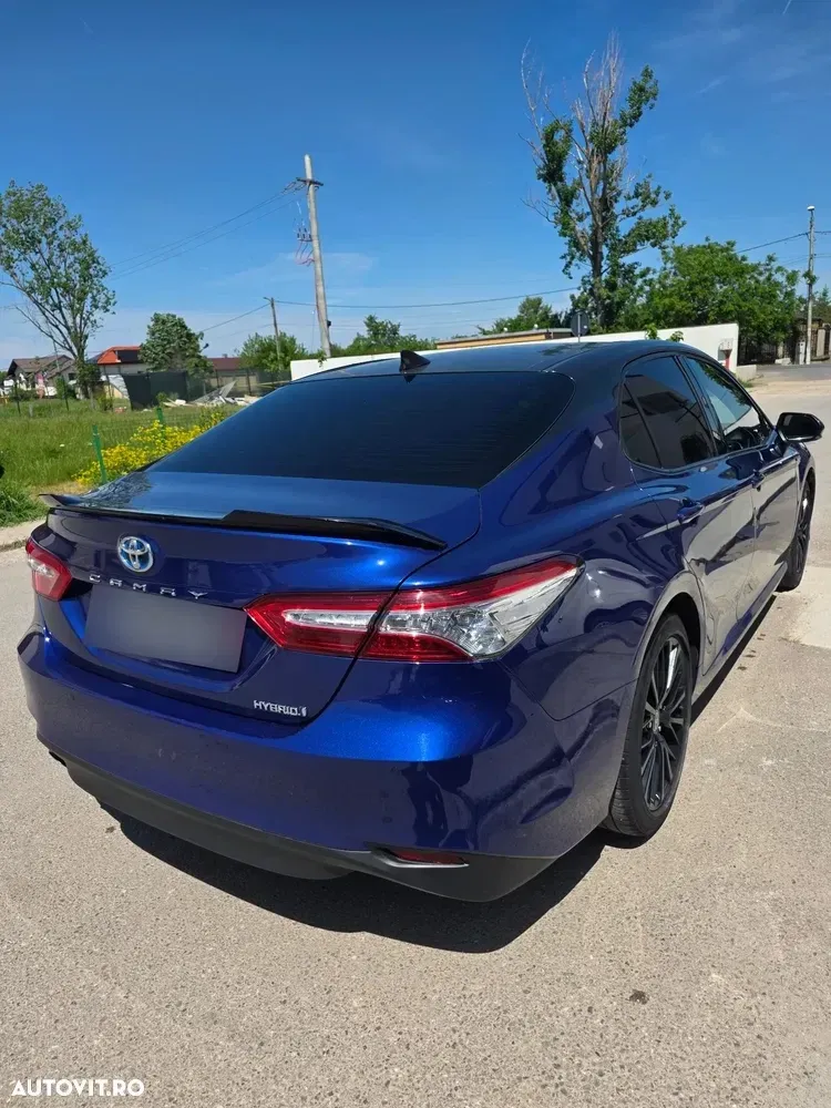 Toyota Camry 2.5 Exclusive — imagine 6
