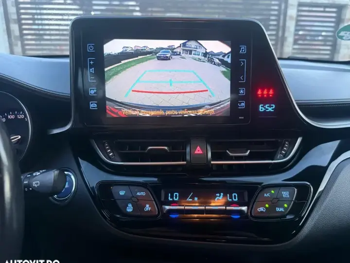 Toyota C-HR Flow
