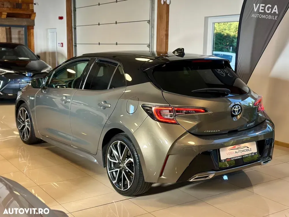 Toyota Corolla — imagine 3