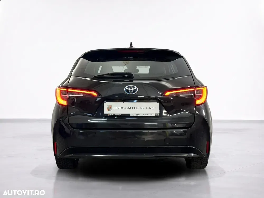 Toyota Corolla — imagine 4