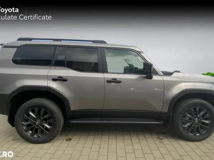 Toyota Land Cruiser 2.8l D-4D 204 CP A/T 7 locuri Luxury AVS Brown