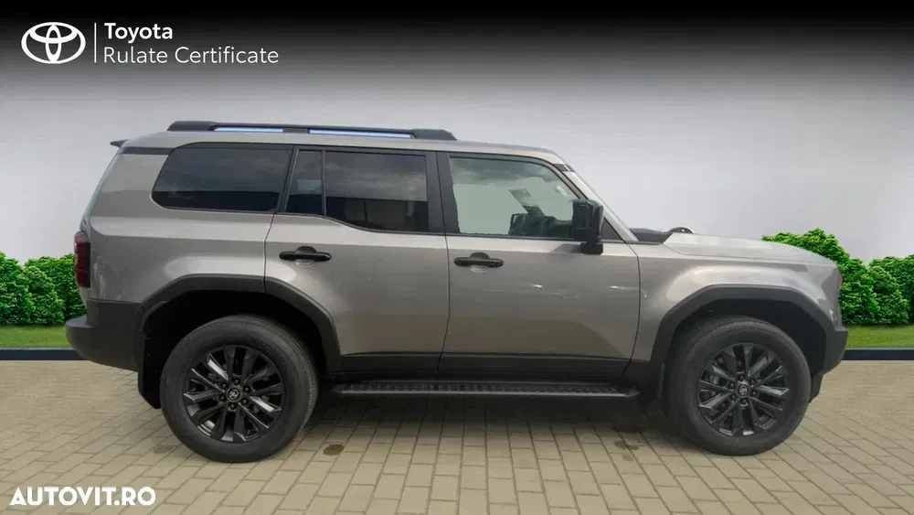 Toyota Land Cruiser 2.8l D-4D 204 CP A/T 7 locuri Luxury AVS Brown — imagine 3