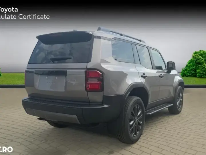 Toyota Land Cruiser 2.8l D-4D 204 CP A/T 7 locuri Luxury AVS Brown