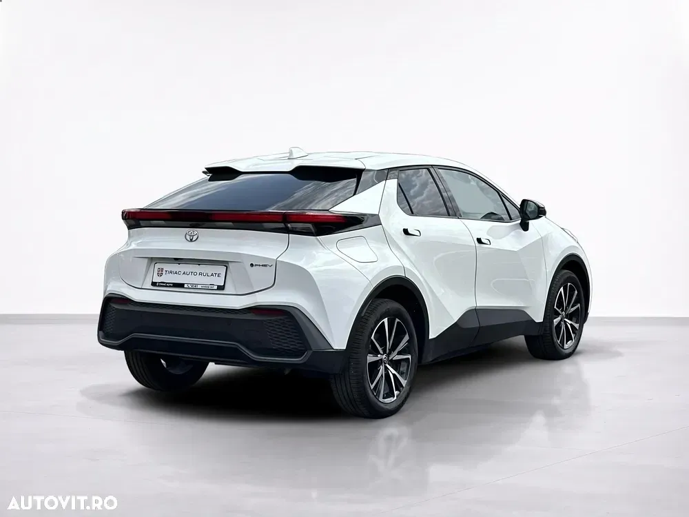 Toyota C-HR — imagine 5