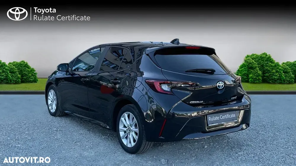 Toyota Corolla 1.8 HSD Business — imagine 3