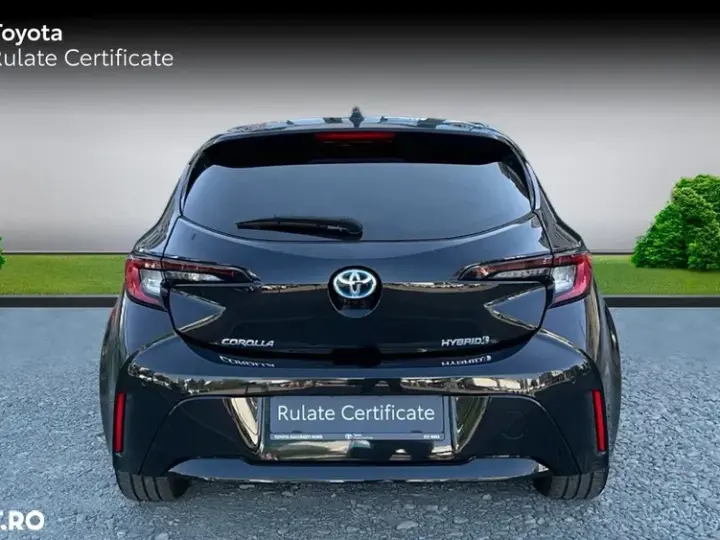 Toyota Corolla 1.8 HSD Business
