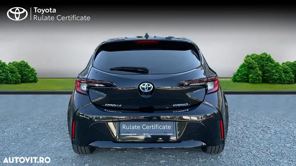 Toyota Corolla 1.8 HSD Business — imagine 5