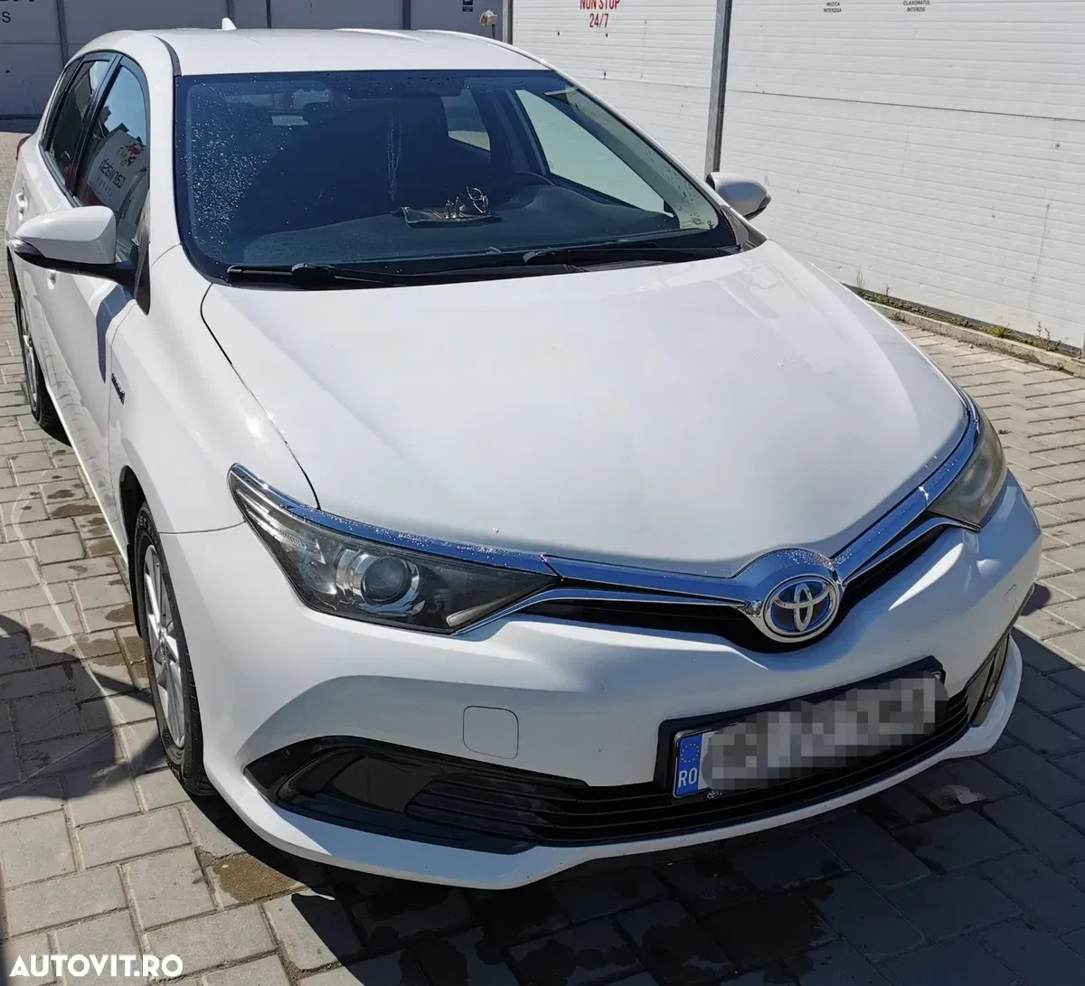 Toyota Auris 1.8 L VVT-i HSD Sol — imagine 6