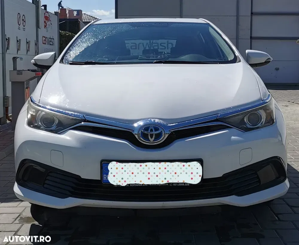 Toyota Auris 1.8 L VVT-i HSD Sol — imagine 5
