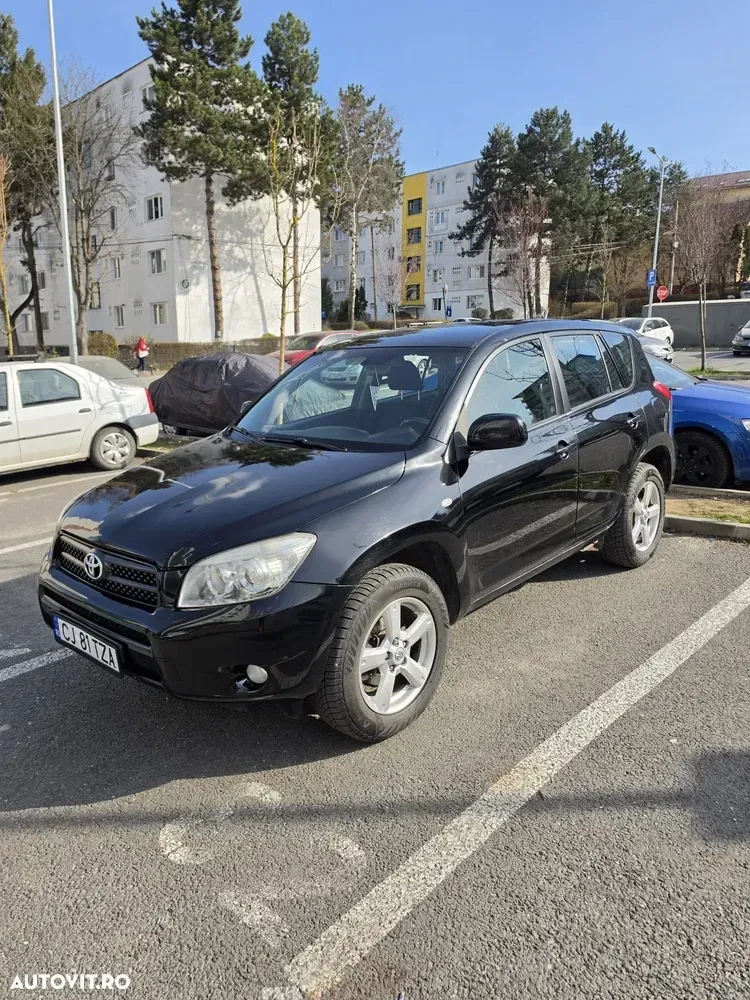 Toyota RAV4 III 2.2 D-4D Confort — imagine 3