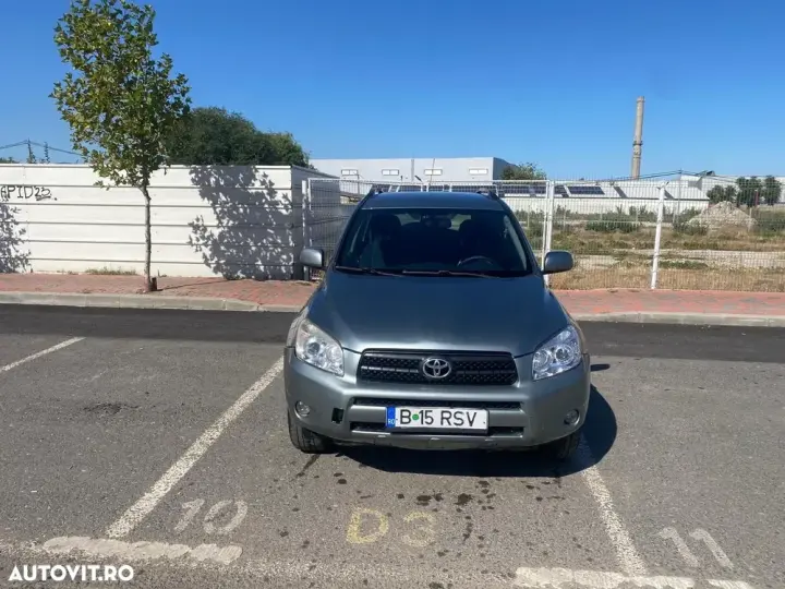 Toyota RAV4 II 2.2 D-4D Confort