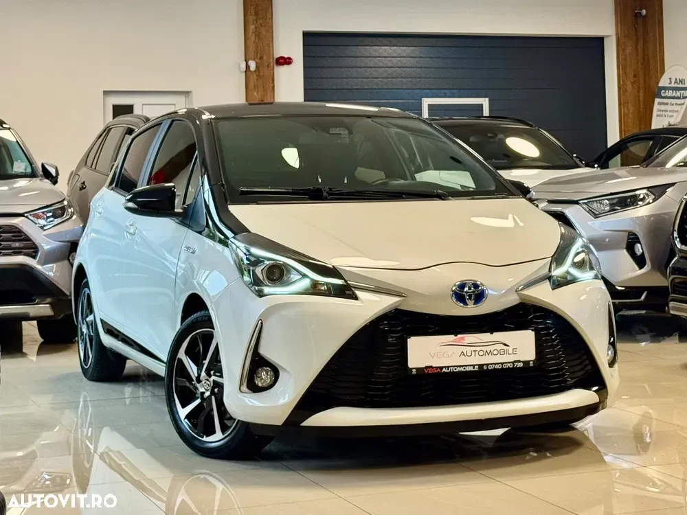 Toyota Yaris 1.5 VVT-i HSD Bi-Tone R&B — imagine 2