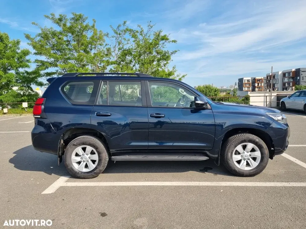 Toyota Land Cruiser 2.8l Turbo D-4D A/T Executive — imagine 5