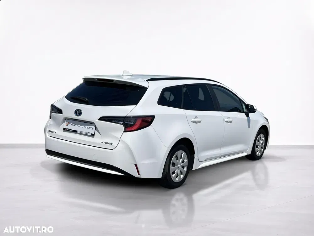Toyota Corolla 1.8 Business Edition — imagine 5