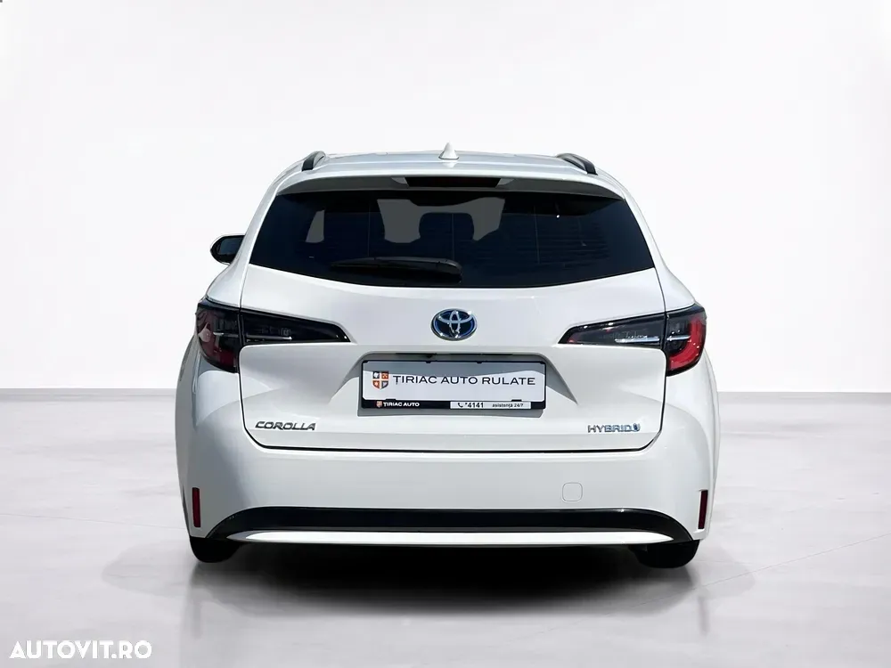 Toyota Corolla 1.8 Business Edition — imagine 4
