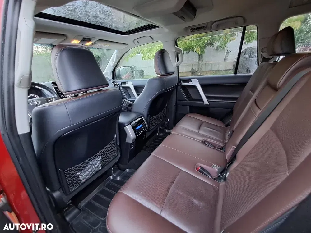 Toyota Land Cruiser 2.8l D-4D 204 CP A/T 7 locuri Luxury AVS — imagine 4