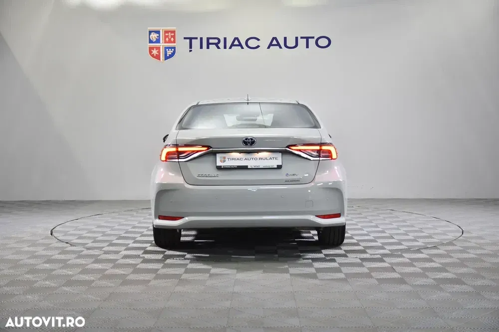Toyota Corolla — imagine 4