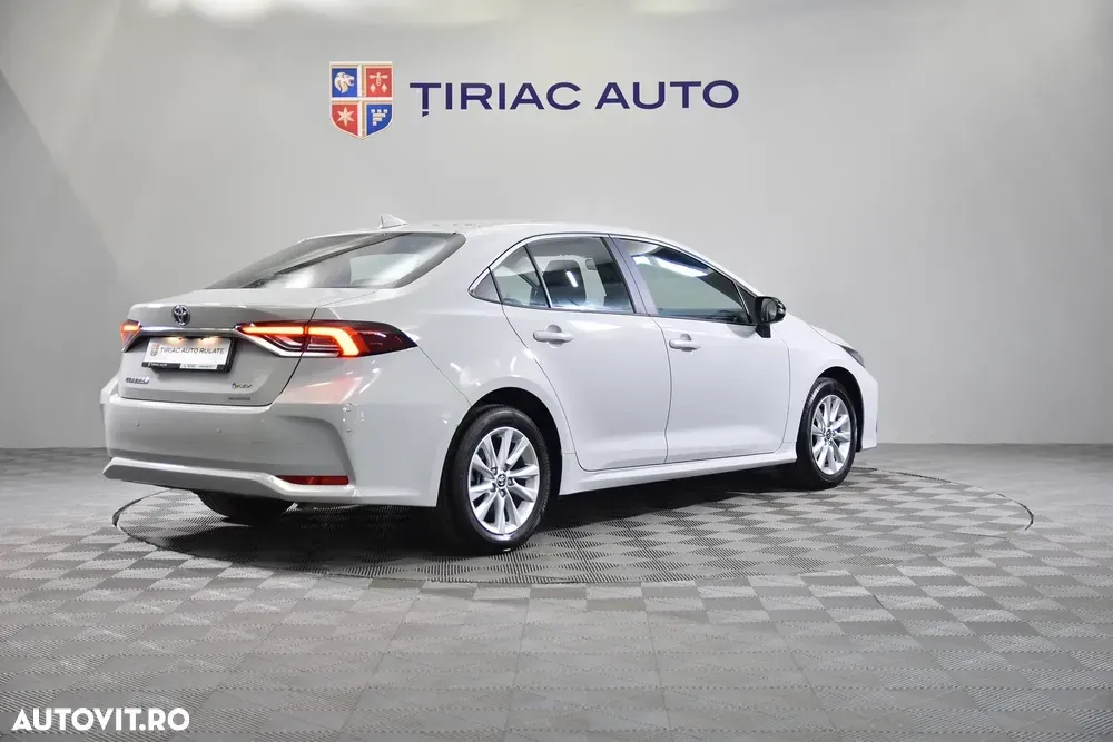 Toyota Corolla — imagine 5
