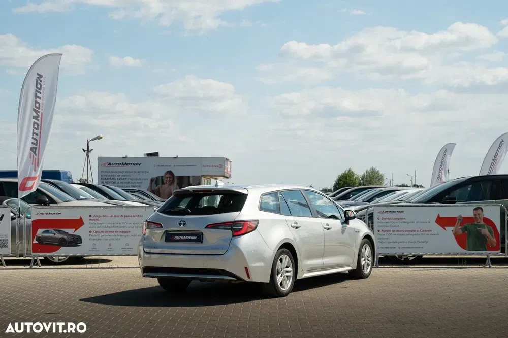 Toyota Corolla 1.8 Hybrid Comfort — imagine 4