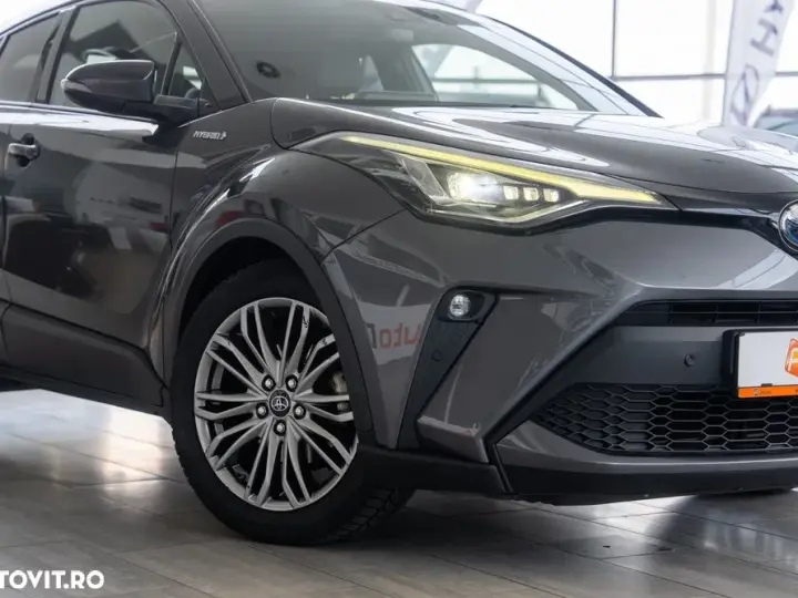 Toyota C-HR 1.8 HSD 4x2 CVT C-enter