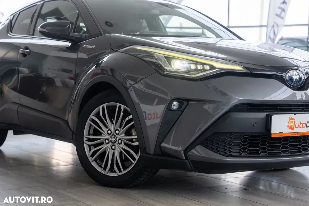 Toyota C-HR 1.8 HSD 4x2 CVT C-enter — imagine 5