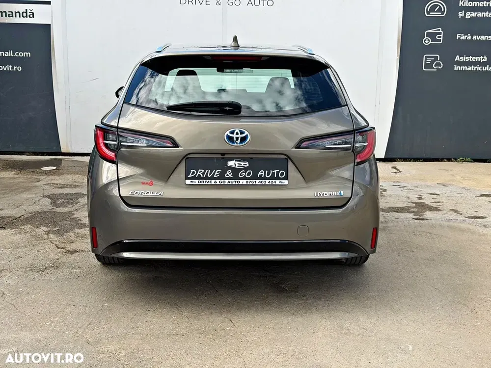 Toyota Corolla XII 1.8 HSD Business — imagine 4