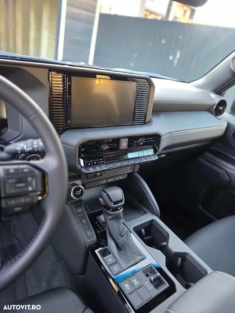 Toyota Land Cruiser 250 2.8 D-4D Automatik — imagine 5