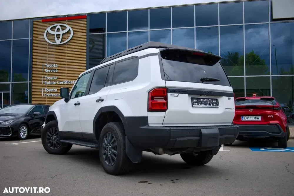 Toyota Land Cruiser — imagine 4