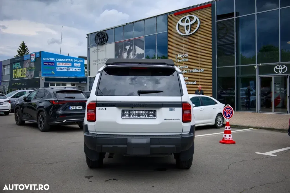 Toyota Land Cruiser — imagine 5