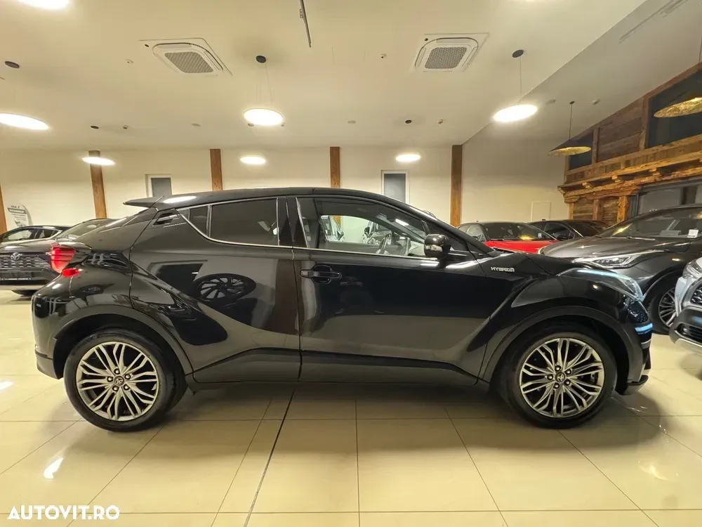 Toyota C-HR Style — imagine 5