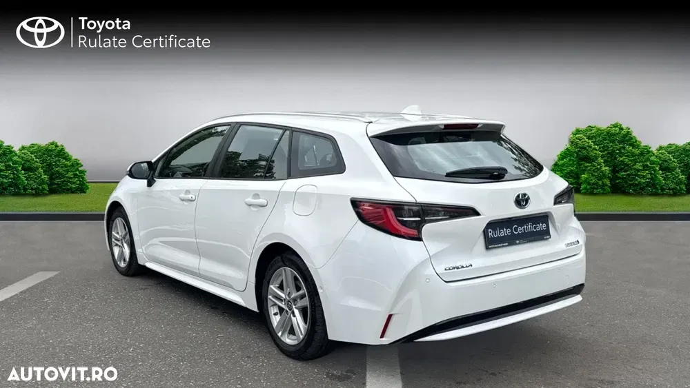 Toyota Corolla XII 1.8 HSD Dynamic — imagine 3