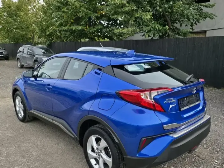 Toyota C-HR 1.2 Turbo Flow