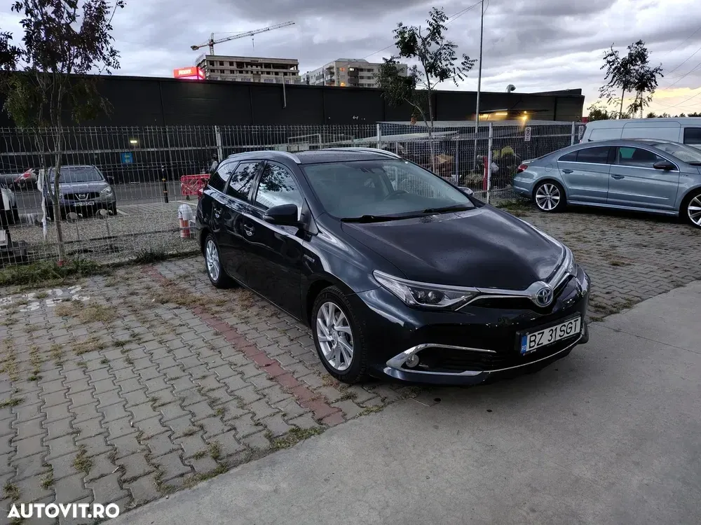 Toyota Auris II 1.8 L VVT-i Luna — imagine 3